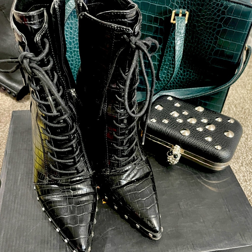 Charles David boot women’s size 7 1/2